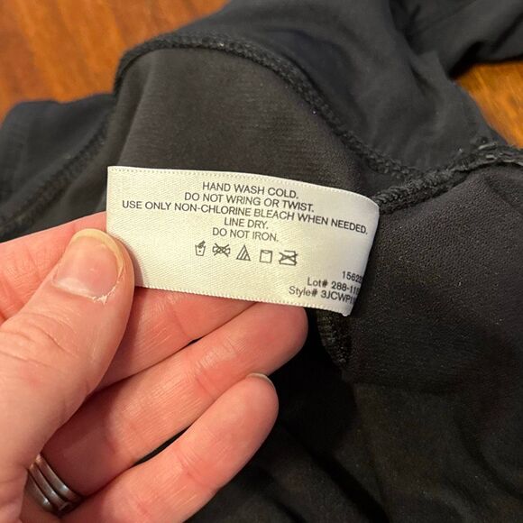 Liz Claiborne Black Ruched One Piece Swimsuit Women’s US 14 - Picture 7 of 9